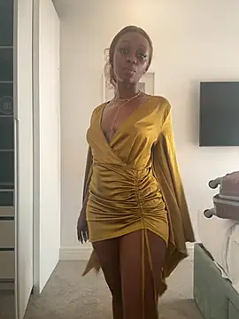 xxTatiannaxx online show from July 25, 2026, 2:14 pm