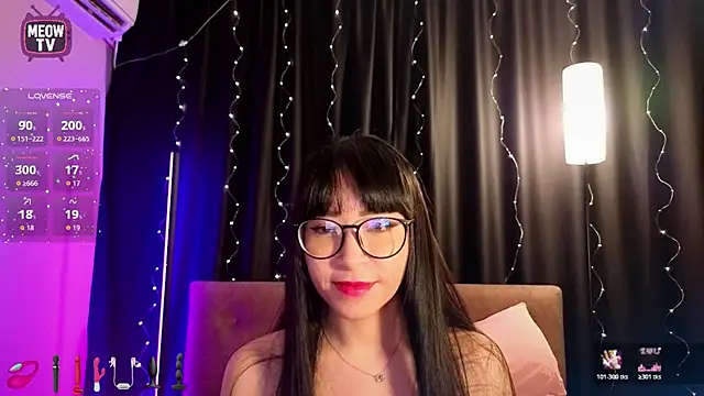 miyakimi0101 online show from June 3, 2026, 12:35 am