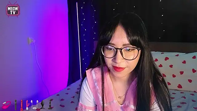 miyakimi0101 online show from August 3, 2026, 12:53 am