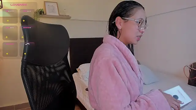 Lucia Brown  online show from July 31, 2026, 11:26 pm