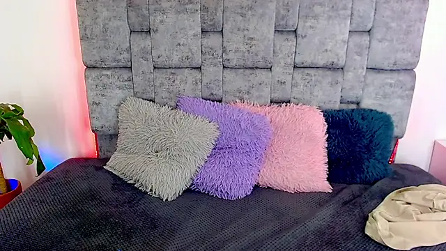 skinny bigcock02 online show from February 25, 2025, 7:36 pm