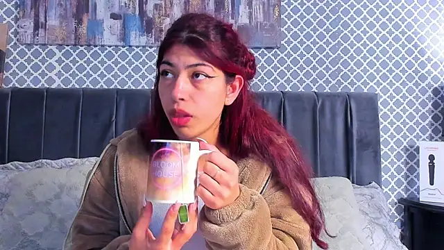 Cassie bloom online show from February 26, 2025, 9:21 am