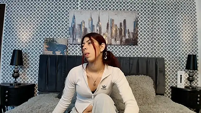 Cassie bloom online show from March 14, 2025, 3:15 am