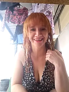 Snapshot of chanel-2025 chatting on October 1, 2025, 6:25 pm chanel-2025 online show from October 1, 2025, 6:25 pm