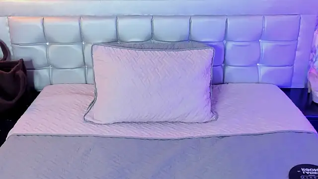 MELODYY SWEET online show from March 1, 2026, 12:07 pm