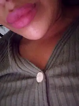 Sexlove1xo online show from October 7, 2025, 5:21 pm