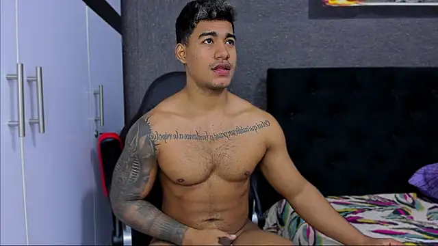 Snapshot of luigi_hot_ chatting on March 12, 2025, 4:02 pm luigi hot online show from March 12, 2025, 4:02 pm