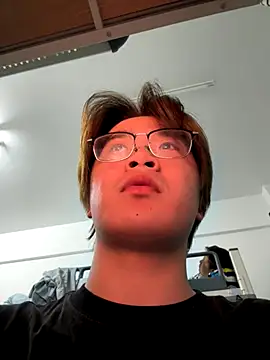 Snapshot of Anson0722 chatting on November 23, 2025, 3:34 pm Anson0722 online show from November 23, 2025, 3:34 pm