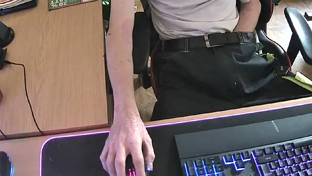 Snapshot of DerGeileLoveboy chatting on September 22, 2025, 1:35 pm DerGeileLoveboy online show from September 22, 2025, 1:35 pm