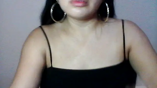 shashel5 online show from May 19, 2026, 10:38 pm