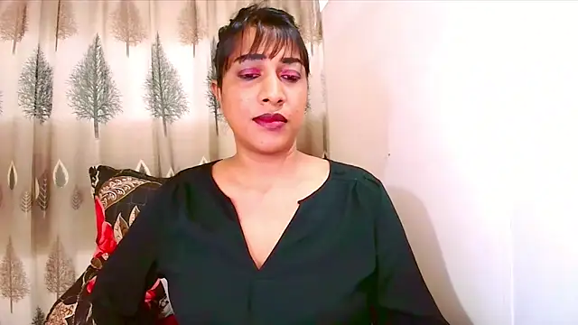 Snapshot of Indian_Erotic69 chatting on June 27, 2026, 5:56 am Indian Erotic69 online show from June 27, 2026, 5:56 am
