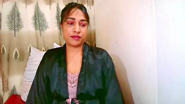 Snapshot of Indian_Erotic69 chatting on July 15, 2026, 5:12 am Indian Erotic69 online show from July 15, 2026, 5:12 am
