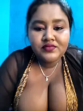horny diana online show from April 30, 2026, 7:09 pm