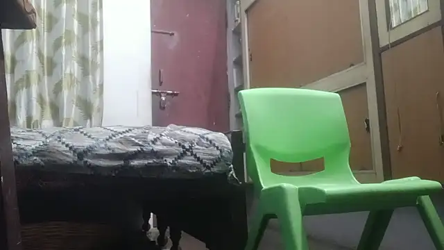 longsexji online show from February 5, 2026, 5:39 pm