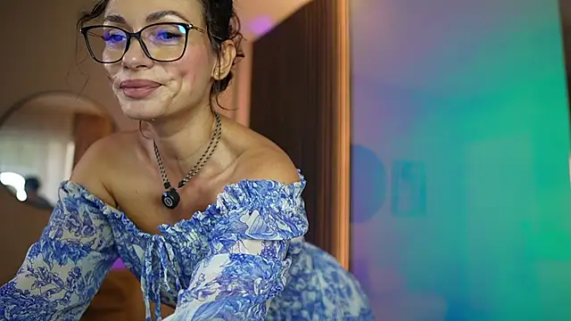 Kaya Sins online show from June 10, 2026, 4:12 am