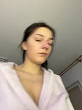 Snapshot of brinkangelikaa chatting on March 1, 2025, 6:54 pm brinkangelikaa online show from March 1, 2025, 6:54 pm