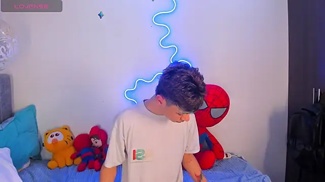 Snapshot of callum_77 chatting on November 11, 2025, 4:34 am callum 77 online show from November 11, 2025, 4:34 am