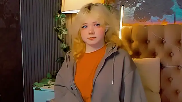 EmilyAngells online show from February 19, 2026, 6:31 am