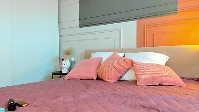 Snapshot of _BunnyDollStella_ chatting on March 20, 2025, 7:14 am BunnyDollStella online show from March 20, 2025, 7:14 am