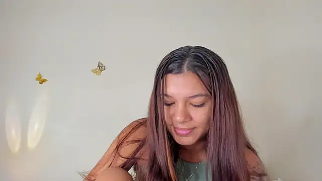 Snapshot of violett_24_ chatting on September 21, 2025, 12:34 am violett 24 online show from September 21, 2025, 12:34 am