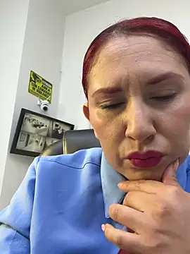 Snapshot of Megan-01- chatting on August 1, 2026, 1:21 pm Megan-01- online show from August 1, 2026, 1:21 pm