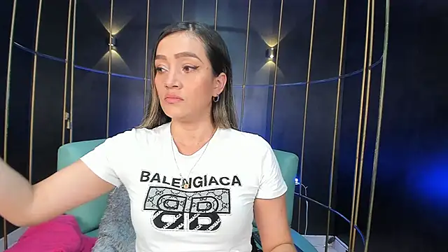 Snapshot of Gabriellacox chatting on October 11, 2025, 7:34 pm Gabriellacox online show from October 11, 2025, 7:34 pm