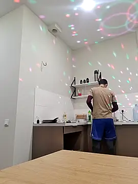 GoodGG online show from March 6, 2025, 7:10 pm