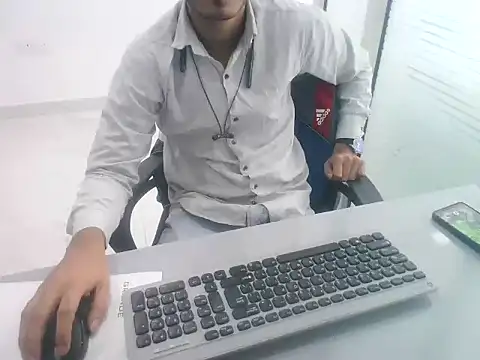 rahulkajuuu0909 online show from November 27, 2025, 9:00 am