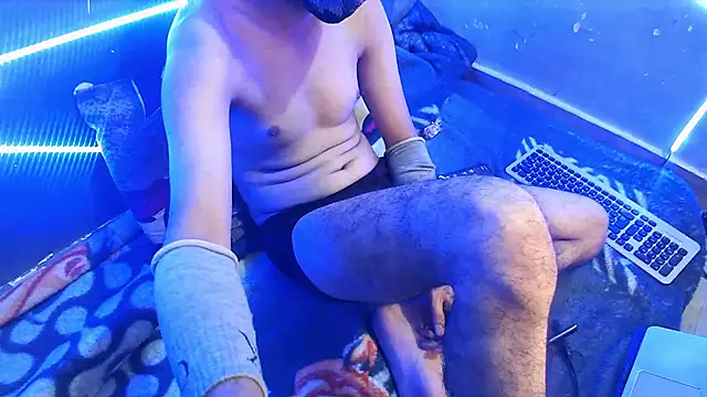 rahulkajuuu0909 online show from December 2, 2025, 11:00 pm