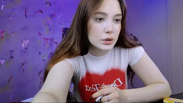 Snapshot of hazel_sullivan chatting on June 30, 2026, 8:37 am hazel sullivan online show from June 30, 2026, 8:37 am