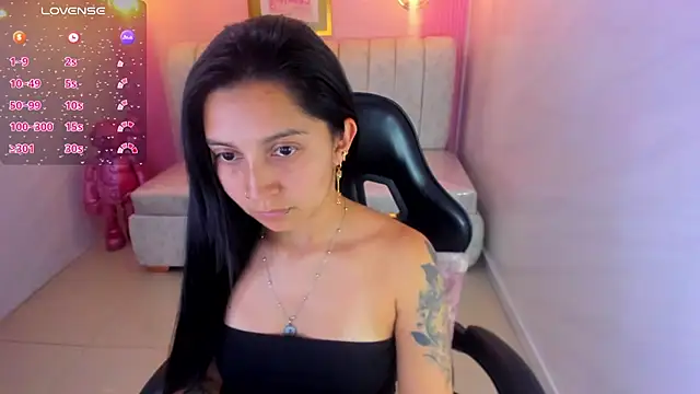 madhison klain s online show from December 5, 2025, 8:05 pm