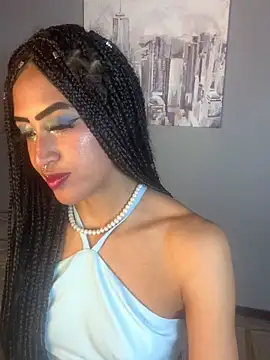 MichelleDiaz Pink online show from March 4, 2025, 8:05 pm