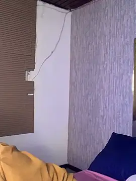 MichelleDiaz Pink online show from March 14, 2025, 4:54 am