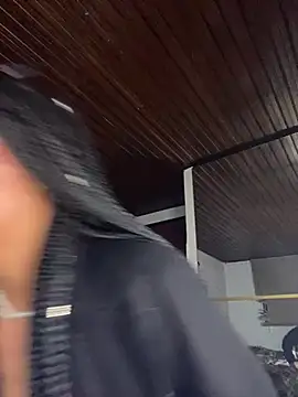 MichelleDiaz Pink online show from March 16, 2025, 7:48 am