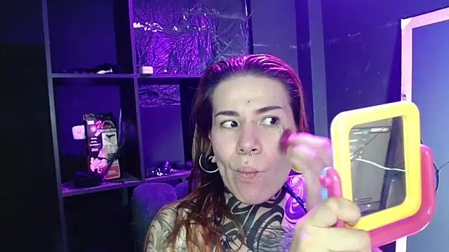 Snapshot of Pandora_9666 chatting on September 25, 2025, 3:27 pm Pandora 9666 online show from September 25, 2025, 3:27 pm