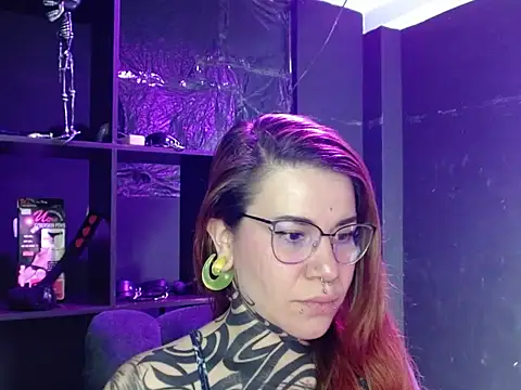 Snapshot of Pandora_9666 chatting on October 15, 2025, 2:33 am Pandora 9666 online show from October 15, 2025, 2:33 am