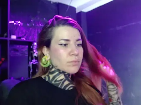 Snapshot of Pandora_9666 chatting on October 17, 2025, 3:31 am Pandora 9666 online show from October 17, 2025, 3:31 am