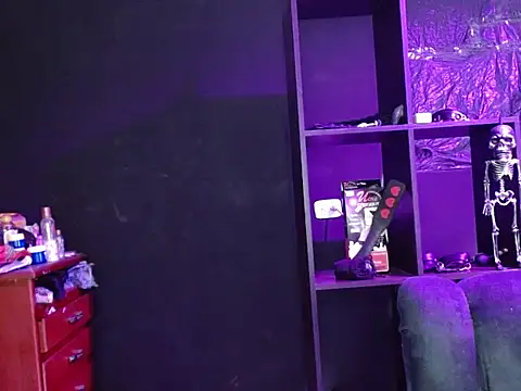 Snapshot of Pandora_9666 chatting on October 18, 2025, 5:25 pm Pandora 9666 online show from October 18, 2025, 5:25 pm