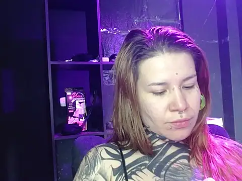 Snapshot of Pandora_9666 chatting on October 31, 2025, 3:57 pm Pandora 9666 online show from October 31, 2025, 3:57 pm