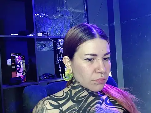 Snapshot of Pandora_9666 chatting on November 7, 2025, 6:19 pm Pandora 9666 online show from November 7, 2025, 6:19 pm