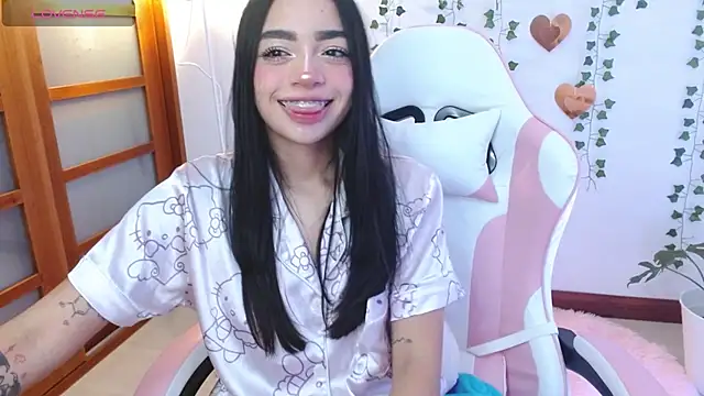 hellokitty  valery online show from June 25, 2026, 2:00 am