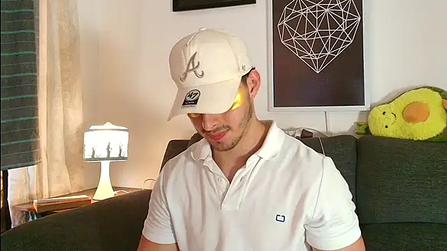 thomyafar online show from February 10, 2026, 1:37 pm