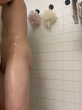 Snapshot of Polaroid_White chatting on October 1, 2025, 8:15 pm Polaroid White online show from October 1, 2025, 8:15 pm