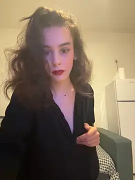 Snapshot of Mazzekyn chatting on February 27, 2025, 11:15 pm Mazzekyn online show from February 27, 2025, 11:15 pm