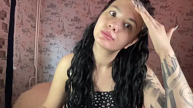 Snapshot of Just_Scarlet_ chatting on September 26, 2025, 6:06 am Just Scarlet online show from September 26, 2025, 6:06 am