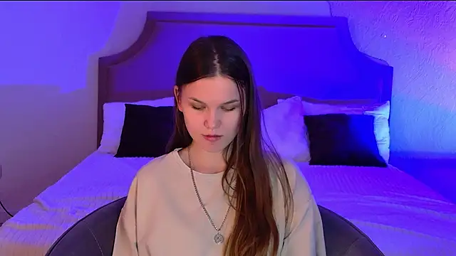 Snapshot of Amber_Rogers chatting on March 15, 2025, 5:15 pm Amber Rogers online show from March 15, 2025, 5:15 pm