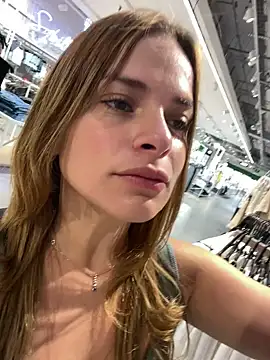 Snapshot of gynna_kimera chatting on March 17, 2025, 3:40 pm gynna kimera online show from March 17, 2025, 3:40 pm