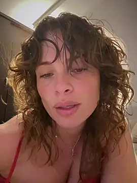 Snapshot of gynna_kimera chatting on March 23, 2026, 12:25 am gynna kimera online show from March 23, 2026, 12:25 am