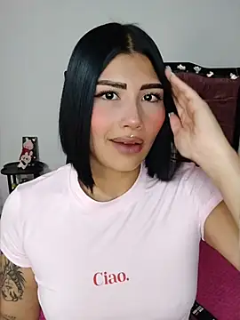 Snapshot of Kylie_brazt chatting on June 6, 2026, 3:44 am Kylie brazt online show from June 6, 2026, 3:44 am