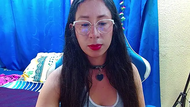 Gia leinn online show from May 16, 2026, 7:45 pm